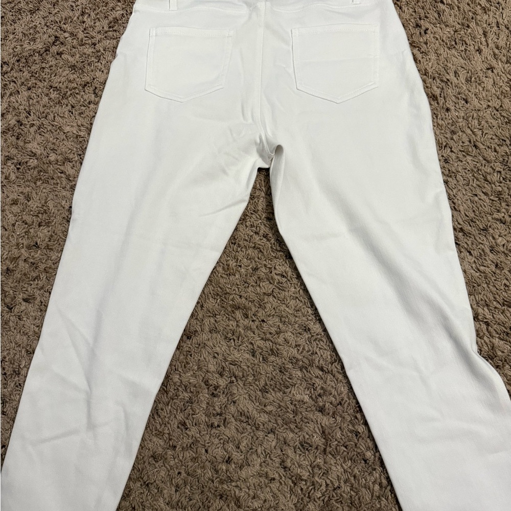 Faded Glory Classic White Pants - Picture 3 of 3